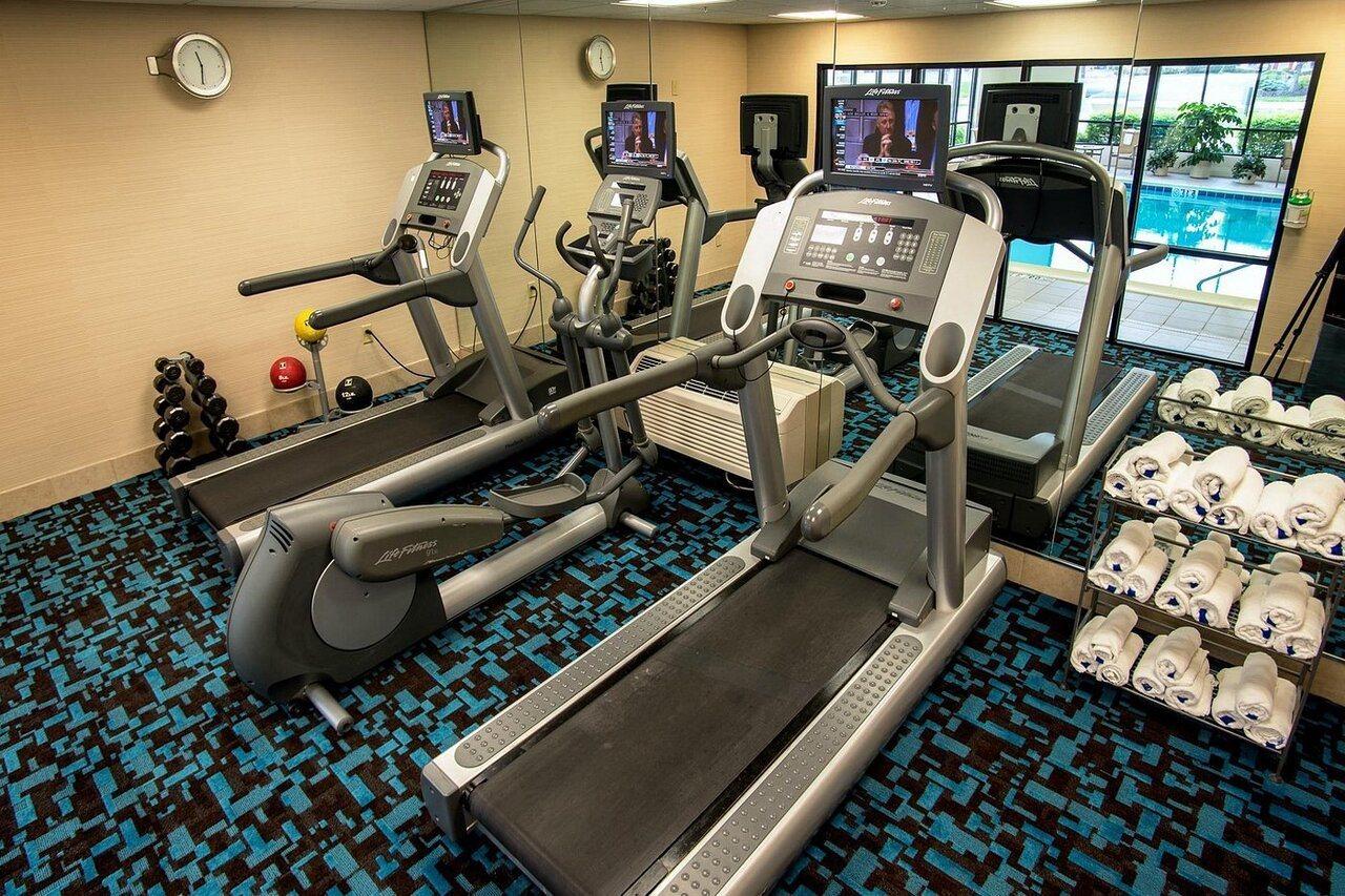 Chester Inn & Suites Sharonville Dış mekan fotoğraf