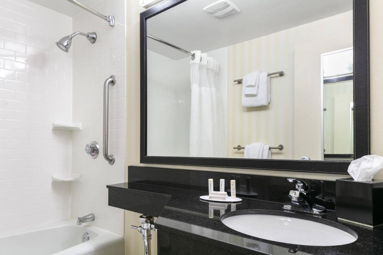 Chester Inn & Suites Sharonville Dış mekan fotoğraf