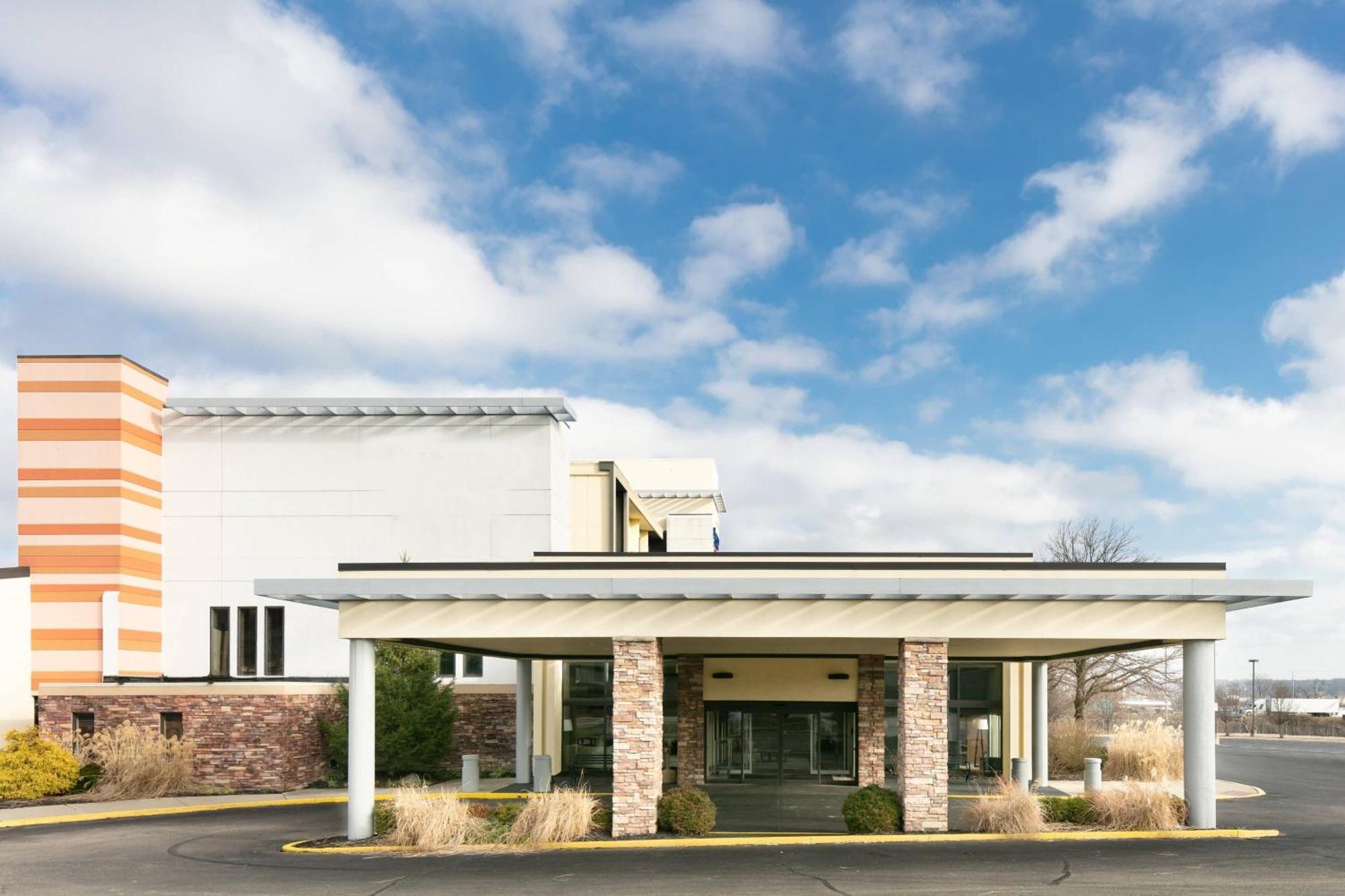 Chester Inn & Suites Sharonville Dış mekan fotoğraf