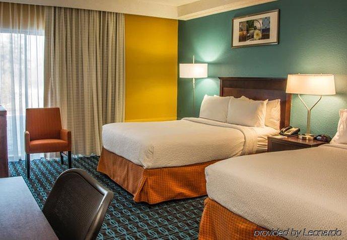 Chester Inn & Suites Sharonville Dış mekan fotoğraf